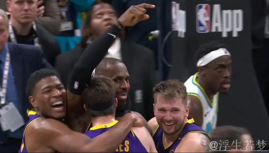 詹姆斯关键补篮绝杀 湖人险胜步行者