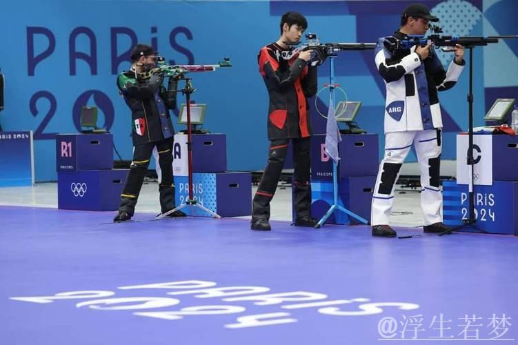 李豪摘得男子10米气步枪铜牌