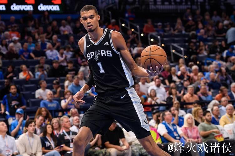 文班亚马33+10乔治30分 马刺力克爵士豪取3连胜